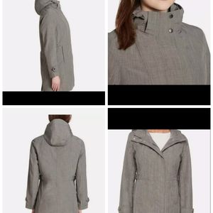 Kirkland Signature Ladies' Trench Rain Jacket new w/I tags